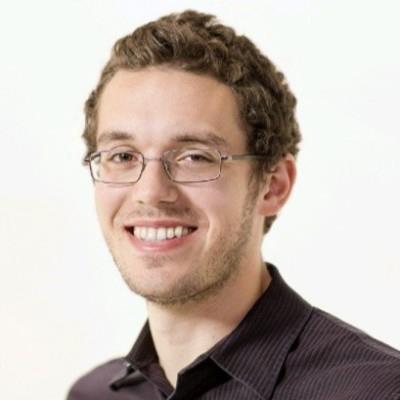 Josh Katz portrait in RGA studio from 2017